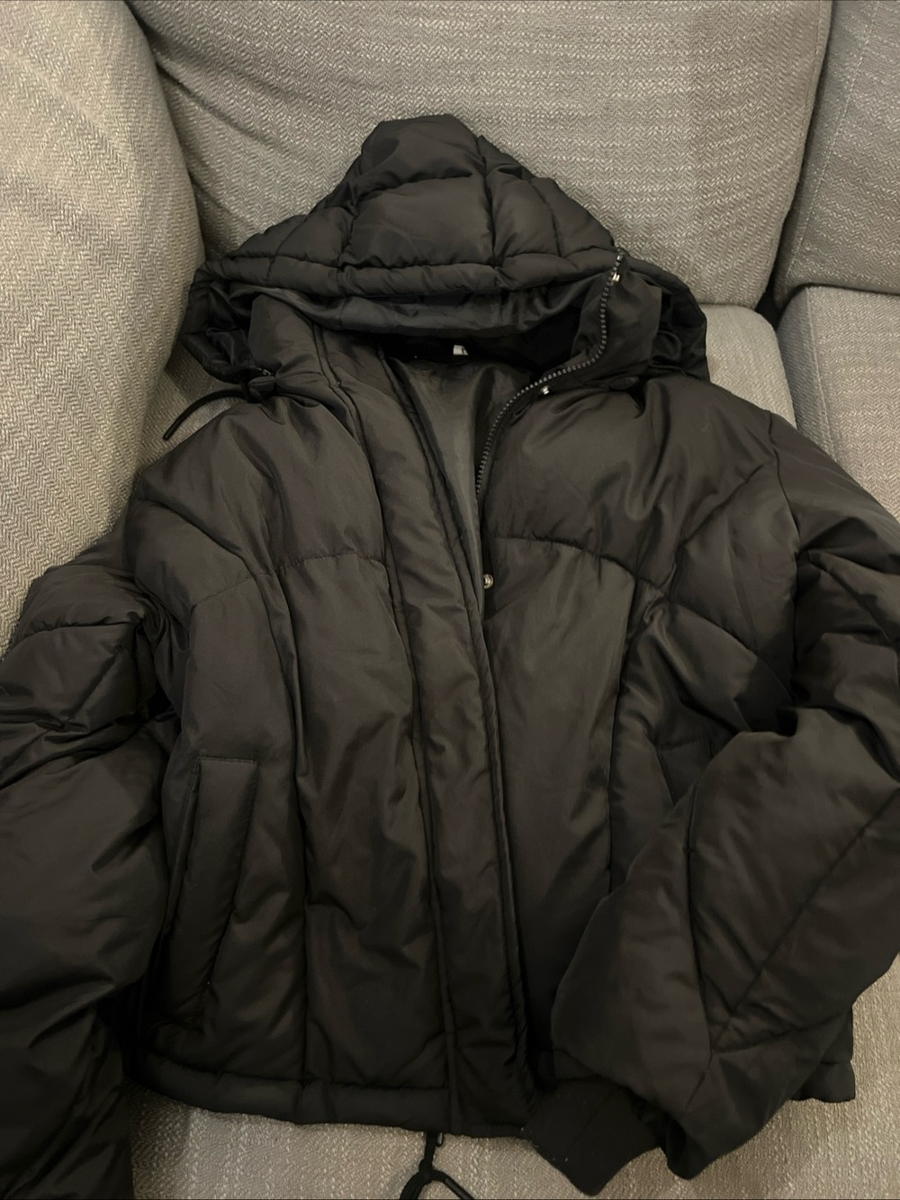 Sebby Women's Black Hooded Puffer Winter Jacket 100% Polyester Preowned
